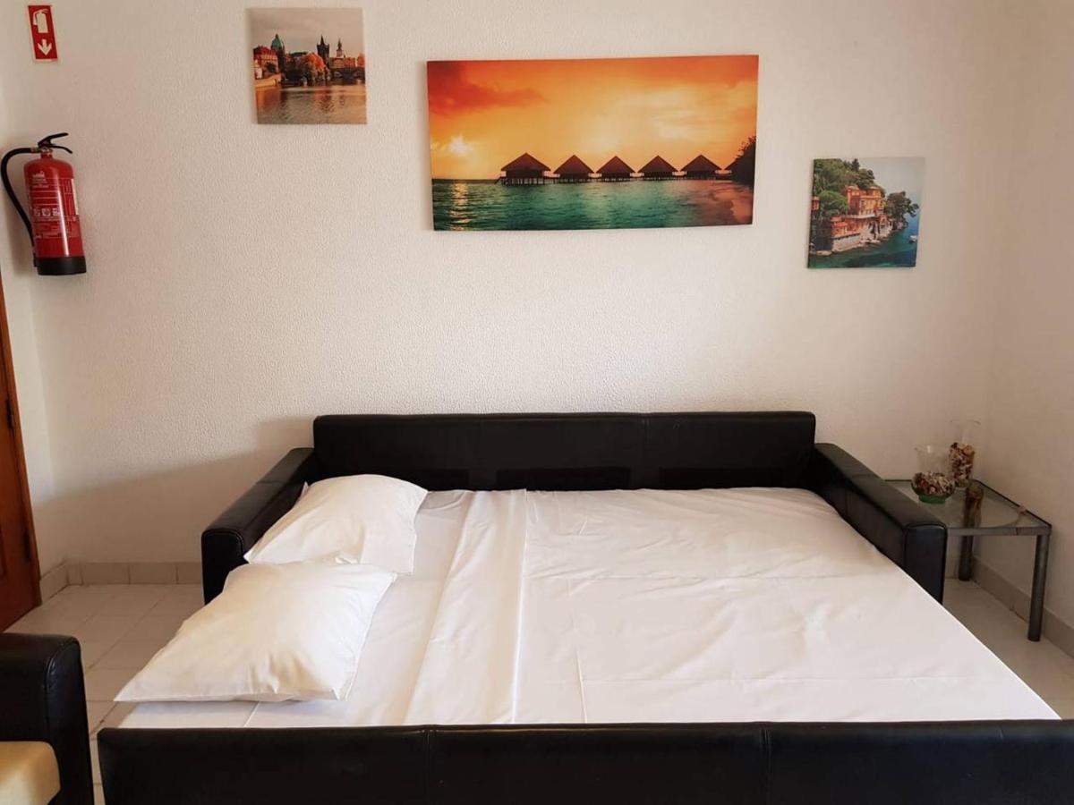 شقة Apartamento T1 Com Piscina, Em Montechoro, Albufeira, Algarve المظهر الخارجي الصورة