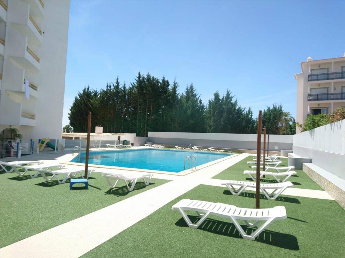شقة Apartamento T1 Com Piscina, Em Montechoro, Albufeira, Algarve المظهر الخارجي الصورة
